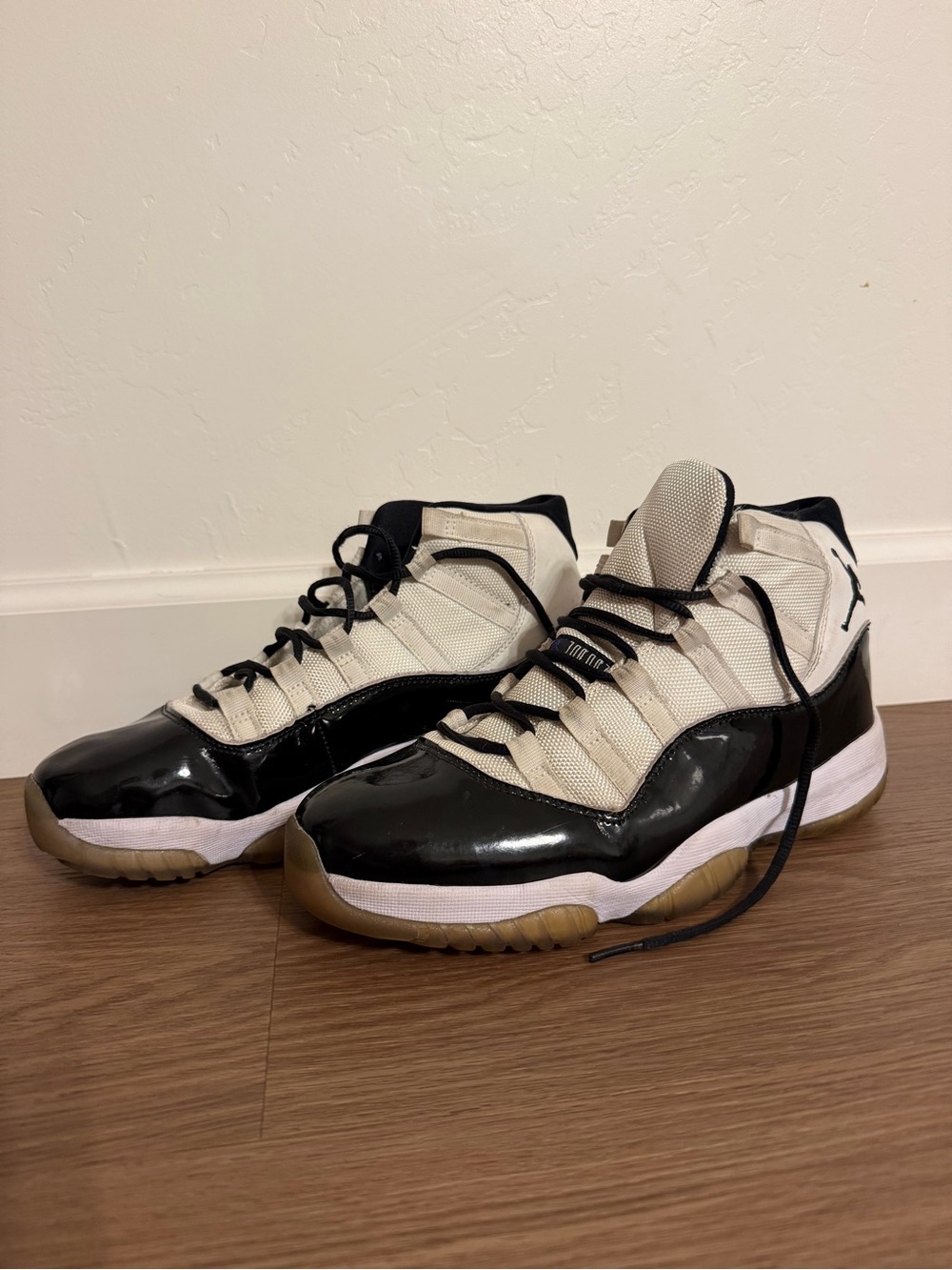 Jordan Men's High-Top Sneakers in Black, White and Gum
